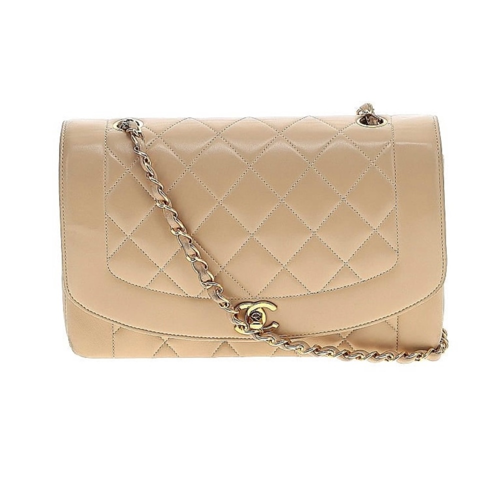 Vintage lamb skin Chanel medium Diana beige bag